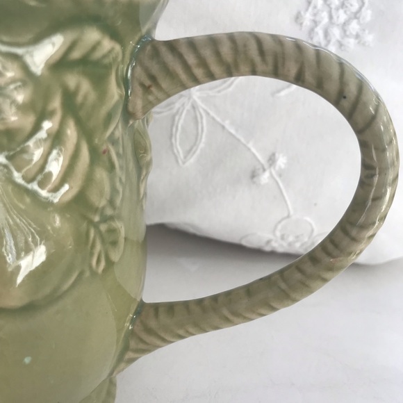 New with tags Large April Cornell “vineyard” tea pot - Picture 7 of 14